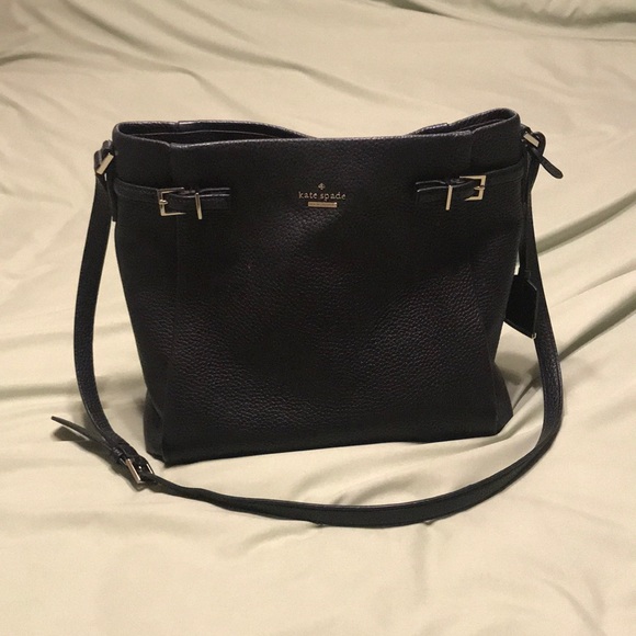 kate spade Handbags - 1 Day SALE! Black Crossbody Kate Spade Bag